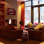 Lägenhetshotell Adina