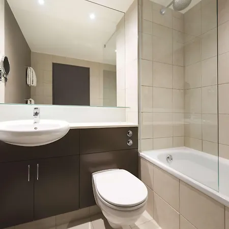 Adina Hotel apartamentowy