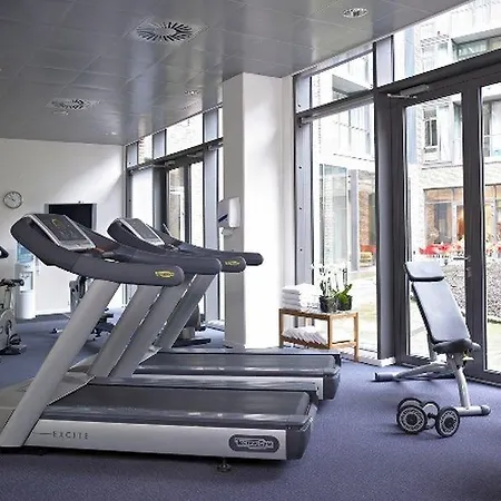 Aparthotel Adina