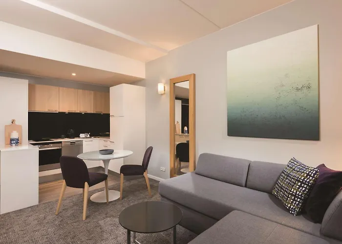 Adina Apartahotel
