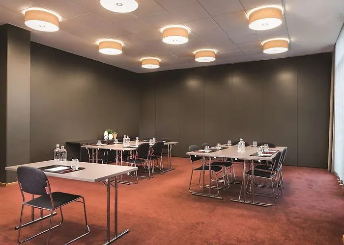 Apartahotel Adina