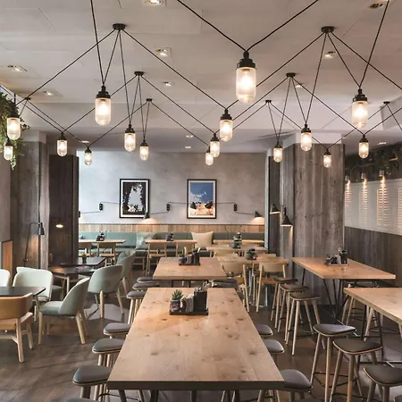 아디나 아파트먼트